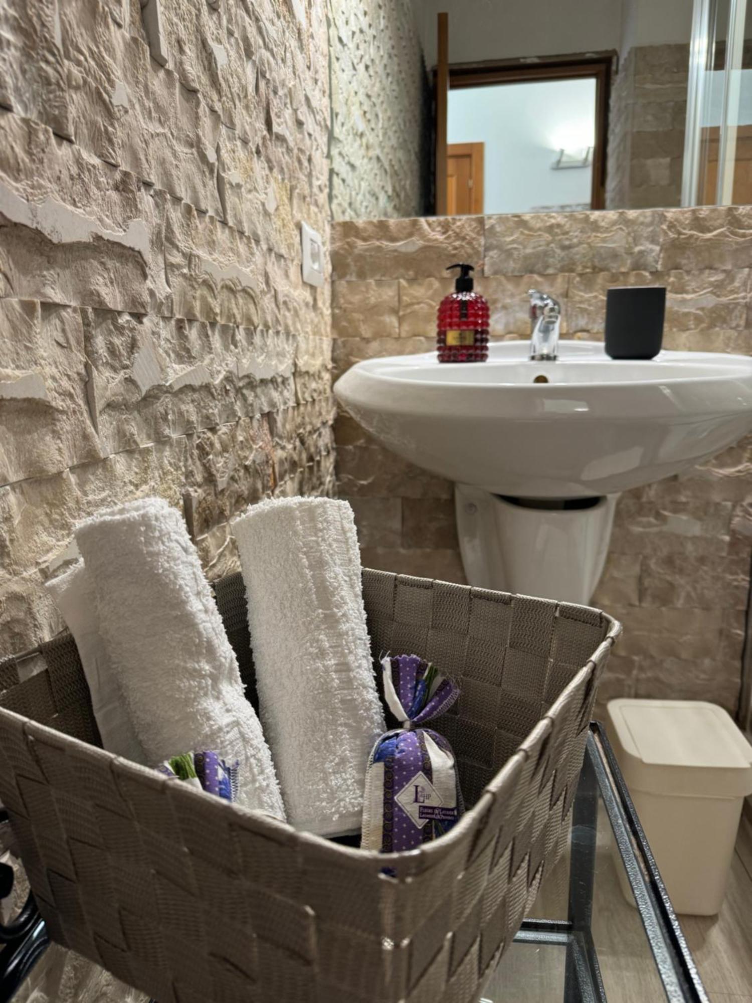 Una Stanza Privata Vicino Al Vaticano. Hotel Rome Luaran gambar